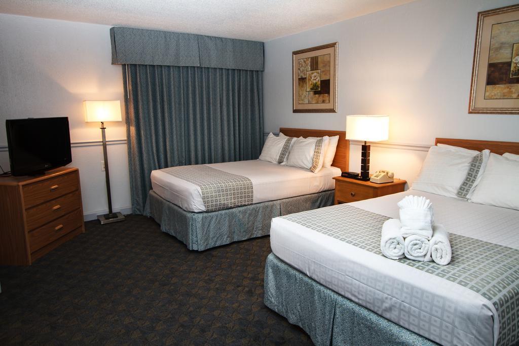 Comfort Inn Savannah Exterior photo
