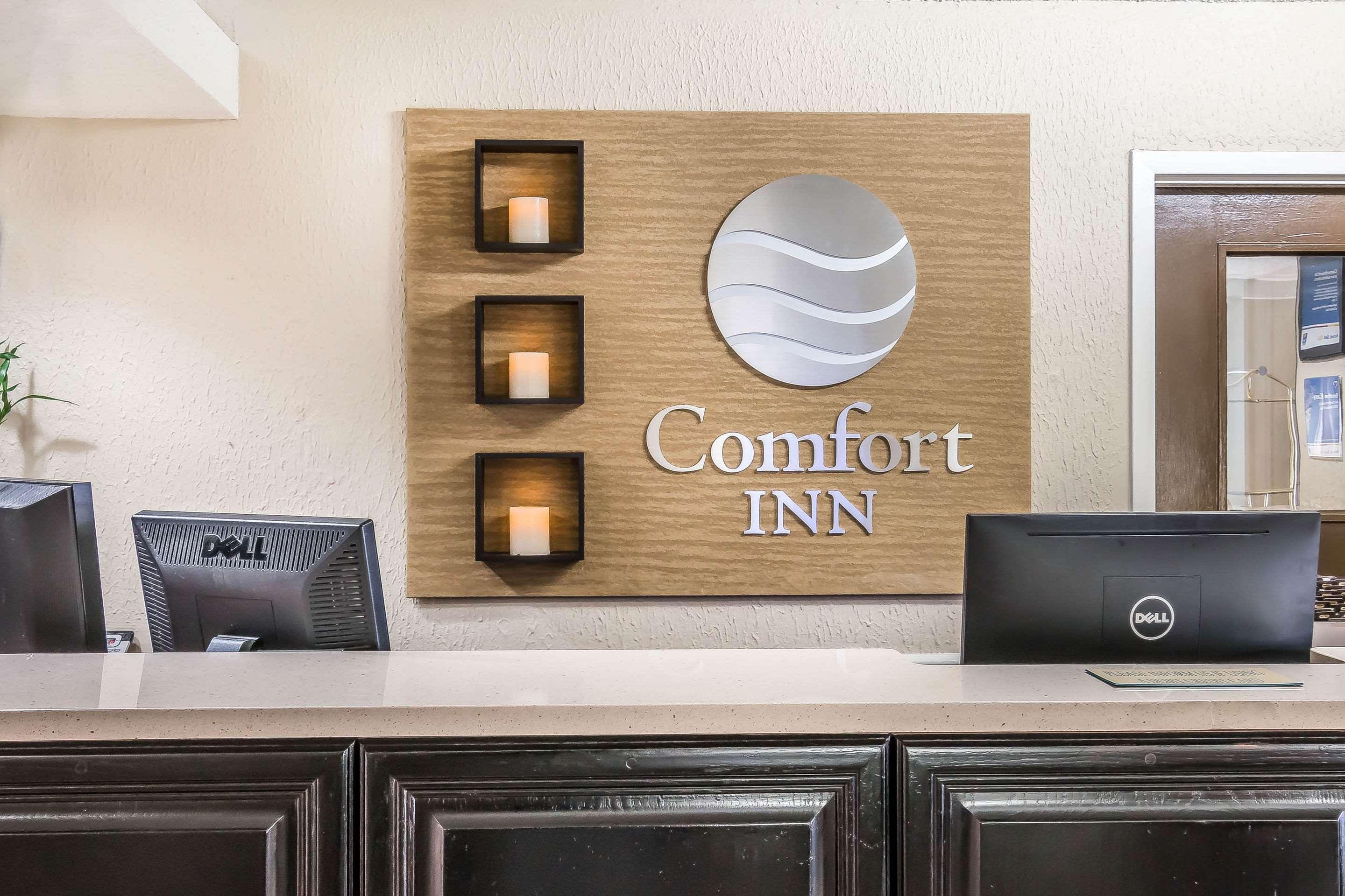 Comfort Inn Savannah Exterior photo